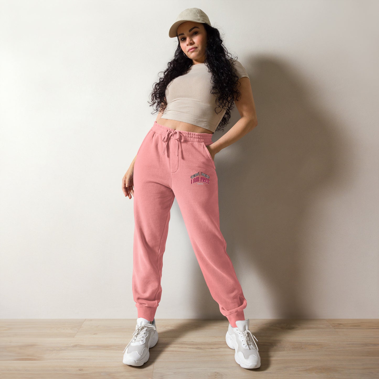 I AM FREE (pink) Unisex pigment-dyed sweatpants